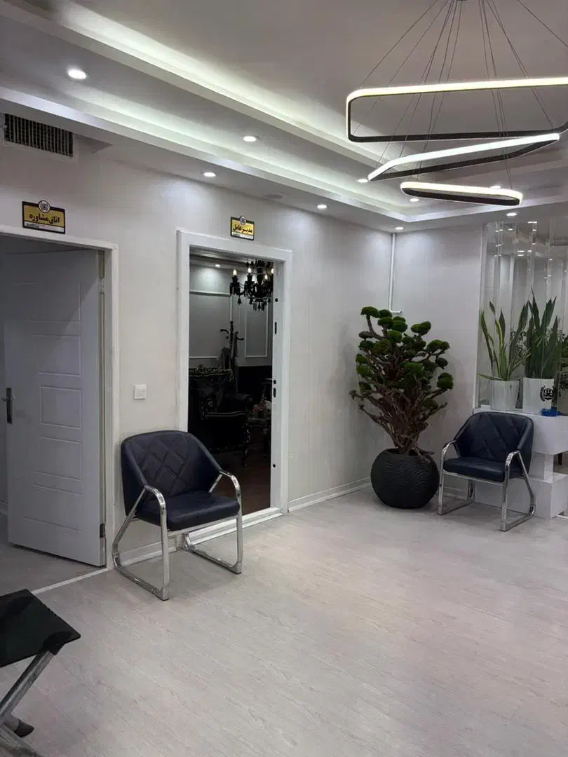 وکیل/وکالت|خدمات مالی، حسابداری، بیمه|خرمآباد, |دیوار