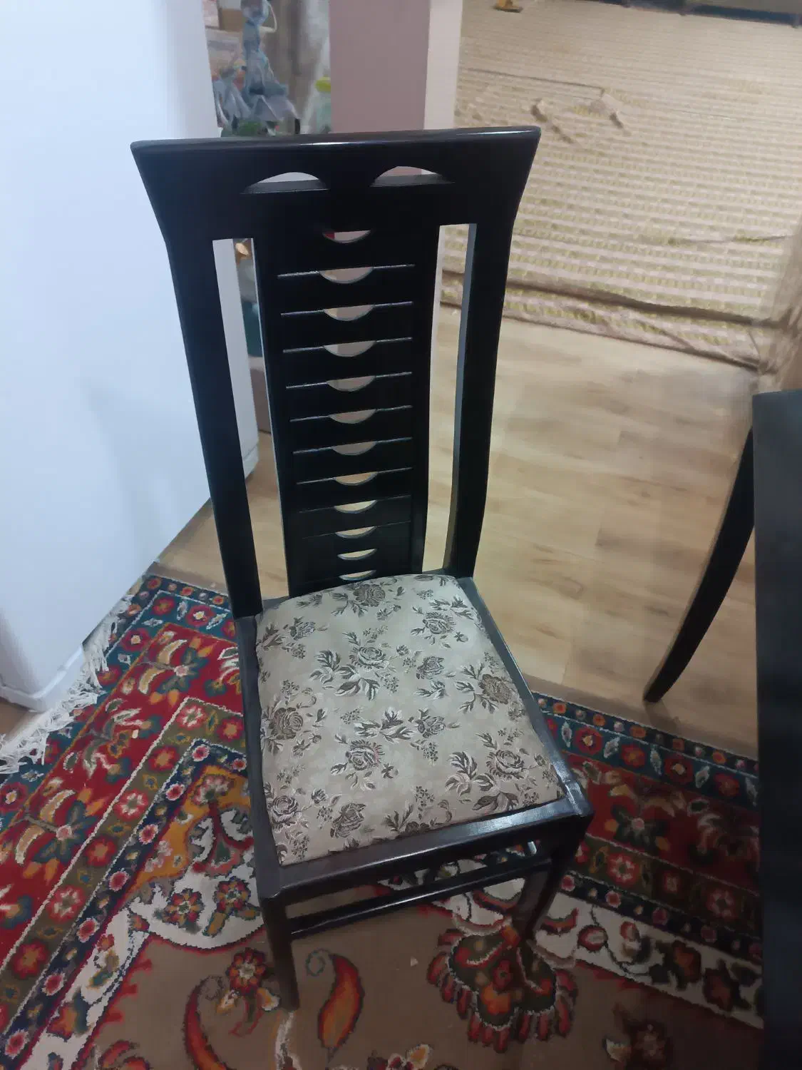 صندلی نهار خوری|میز و صندلی غذاخوری|سبزوار, شرق کال میانی|دیوار