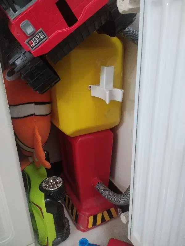 پمپ بنزین|اسباب‌بازی بچه|تهران, سلسبیل شمالی|دیوار