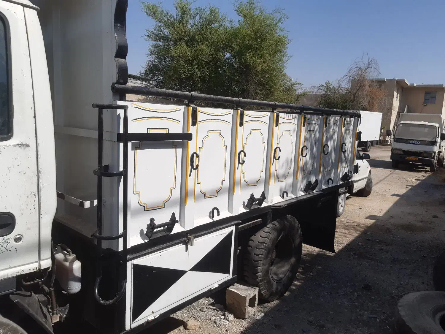 ایسوزو ۵تن مدل ۸۶|خودرو سنگین|کازرون, |دیوار