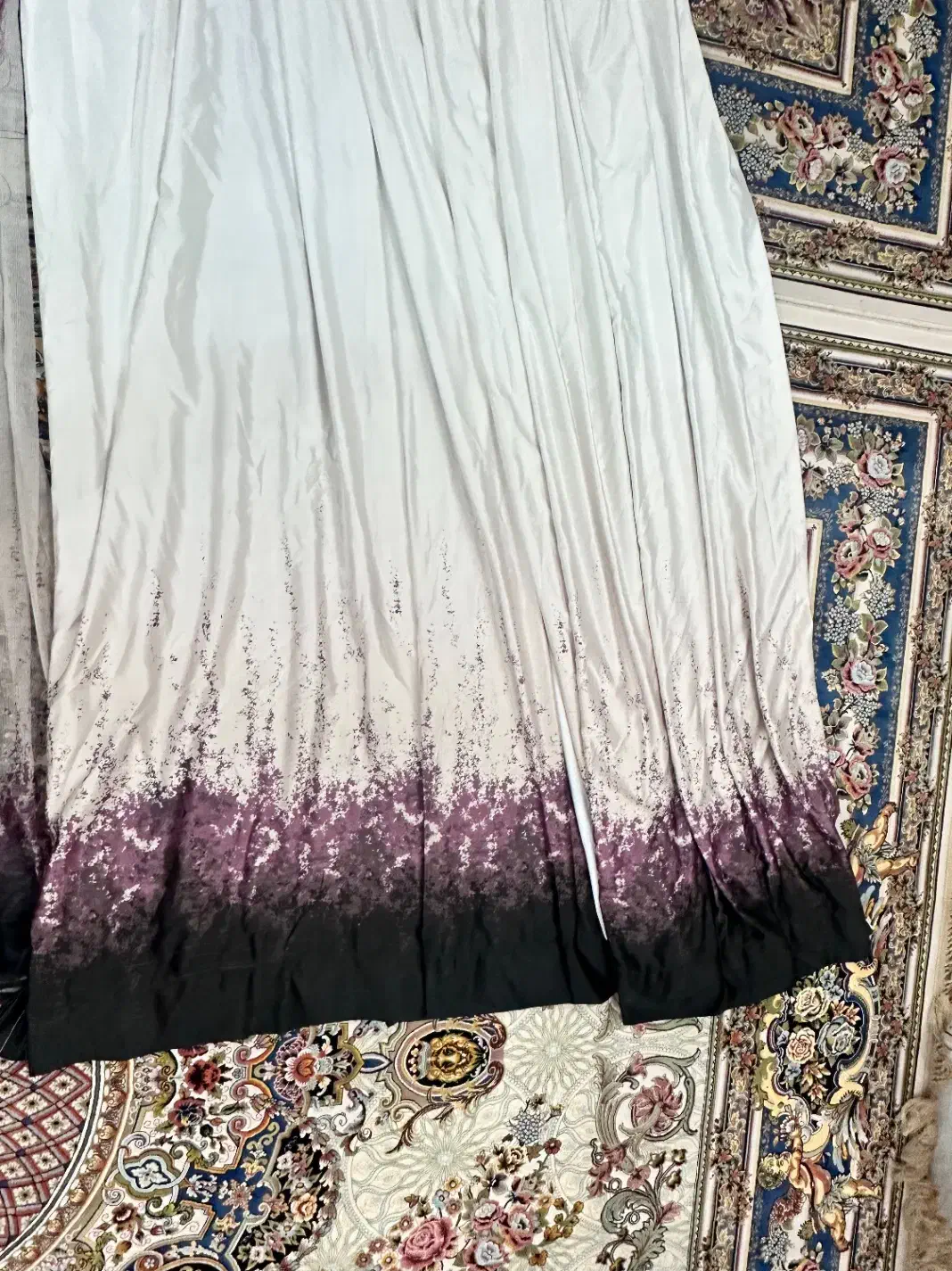 پرده پذیرایی کاملا سالم در حدنو|پرده، رانر، رومیزی|کرج, حصارک پایین|دیوار