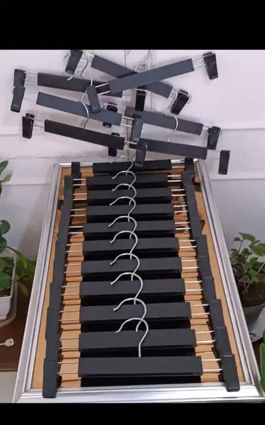 20هزار چوب کار چوبلباسی رختی چوبکار آویز نواکبند|حراج|تهران, قلهک|دیوار