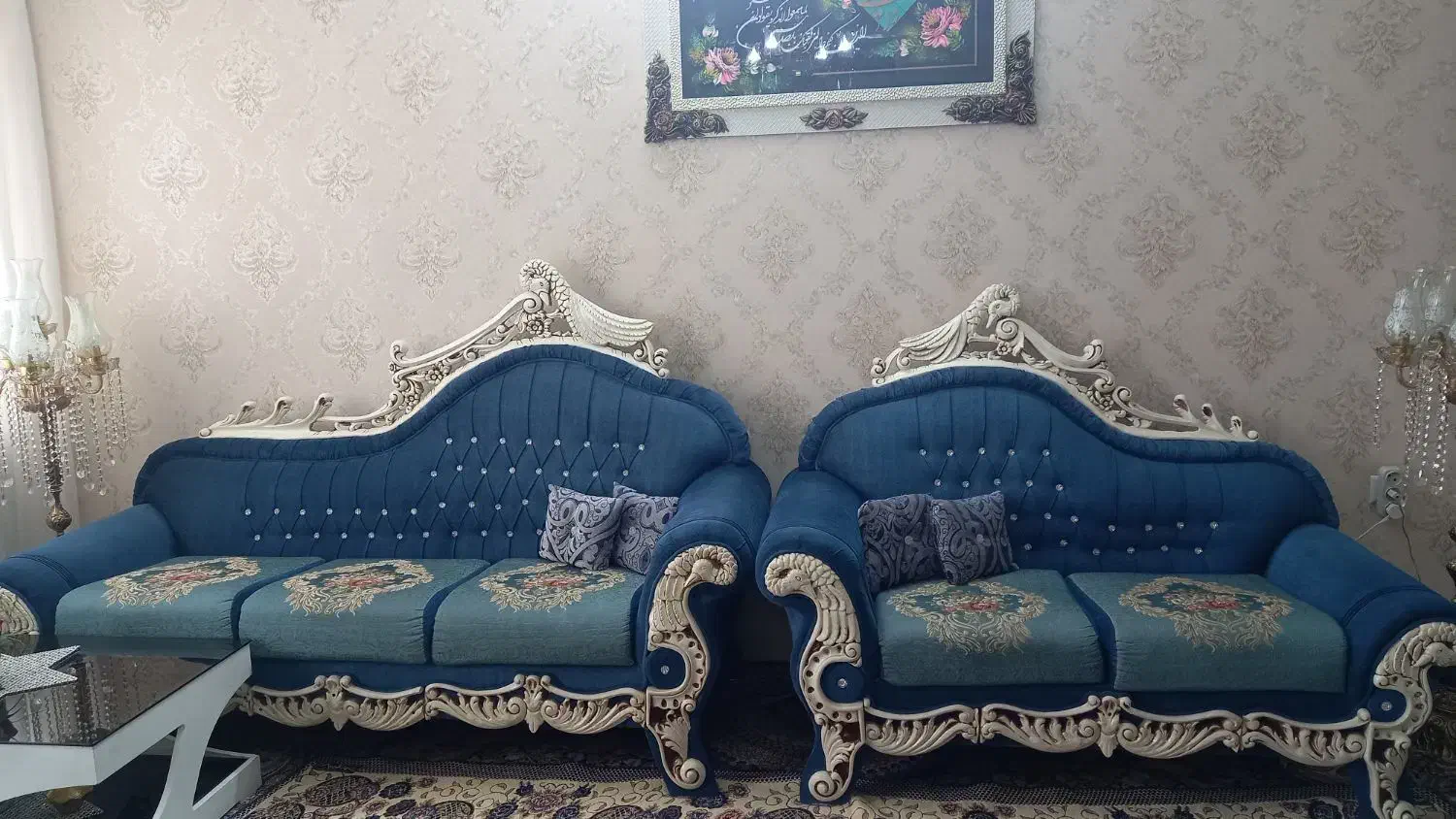 مبلمان نیمه سلطنتی و میز جلو مبلی|مبلمان خانگی و میز عسلی|گلبهار, شهر جدید گلبهار|دیوار