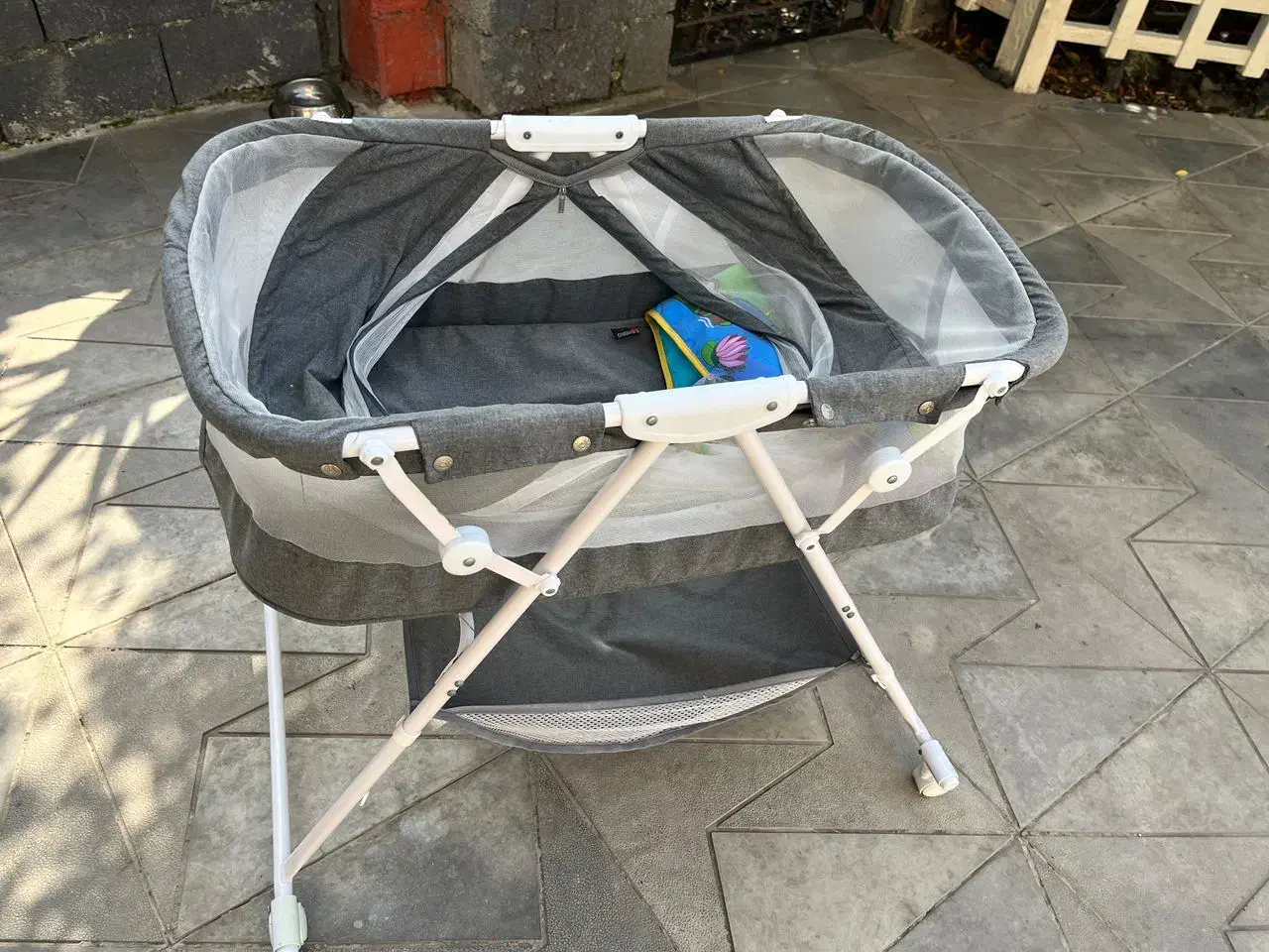 کریر و تخت خواب سیار کودک|تخت و صندلی بچه|خرم‌آباد (تنکابن), |دیوار