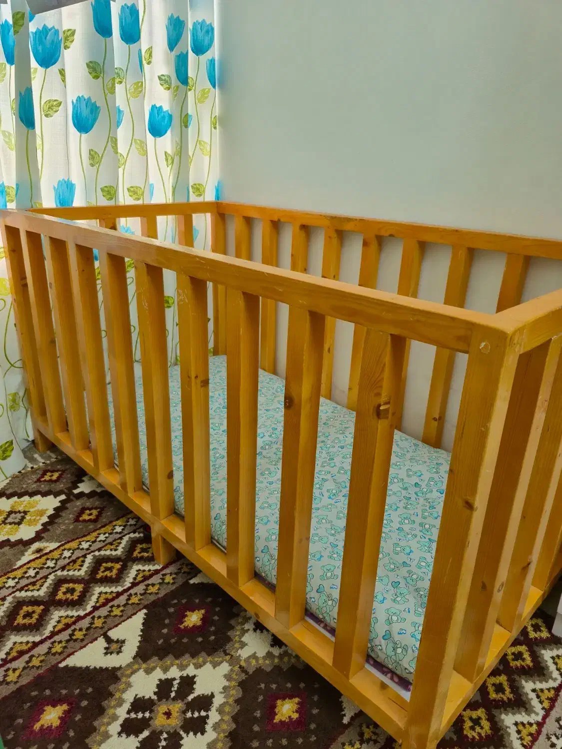 تخت کودک|تخت و صندلی بچه|عباسآباد, |دیوار