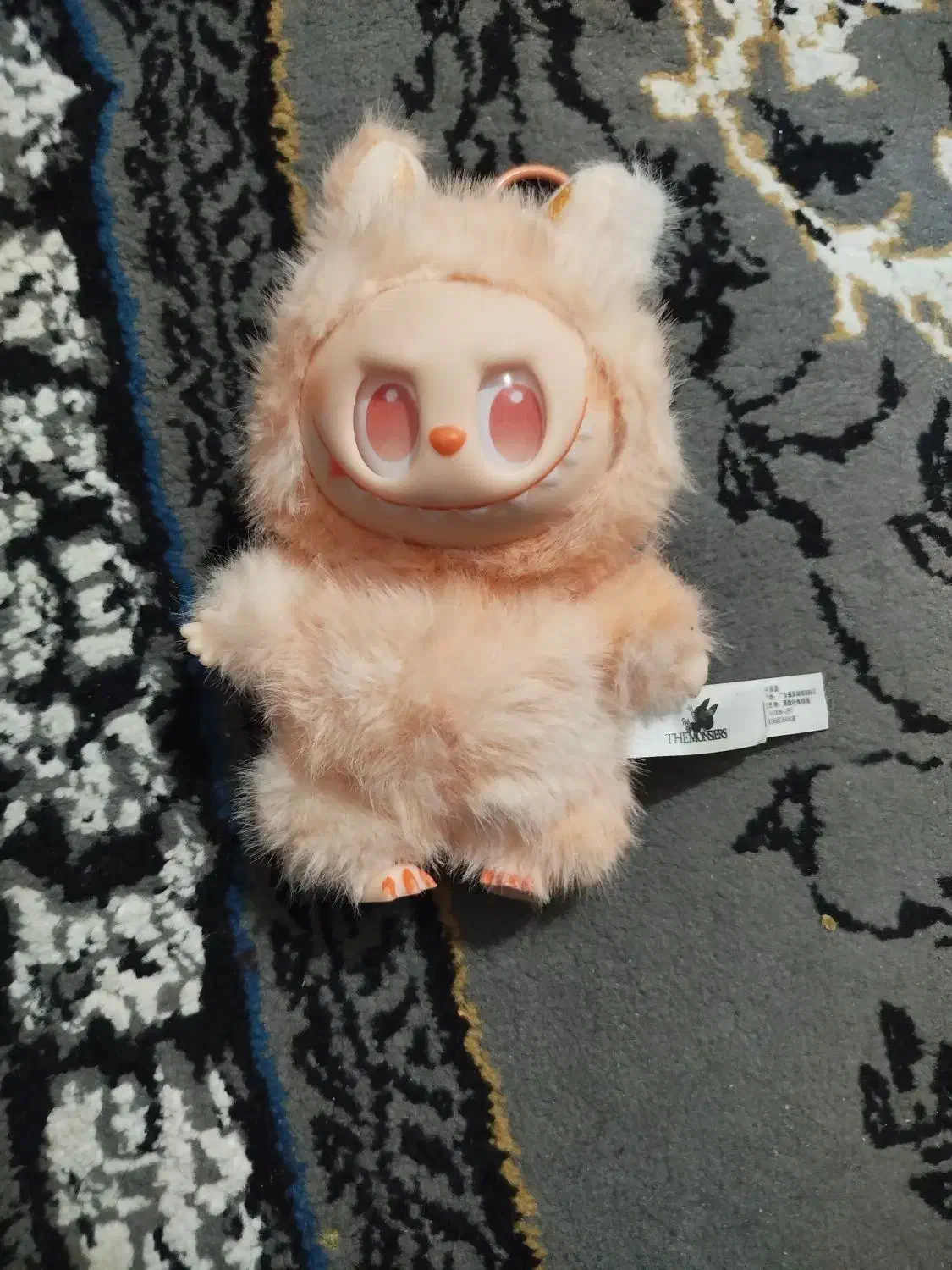 عروسک|اسباببازی|شیراز, کوشک میدان|دیوار