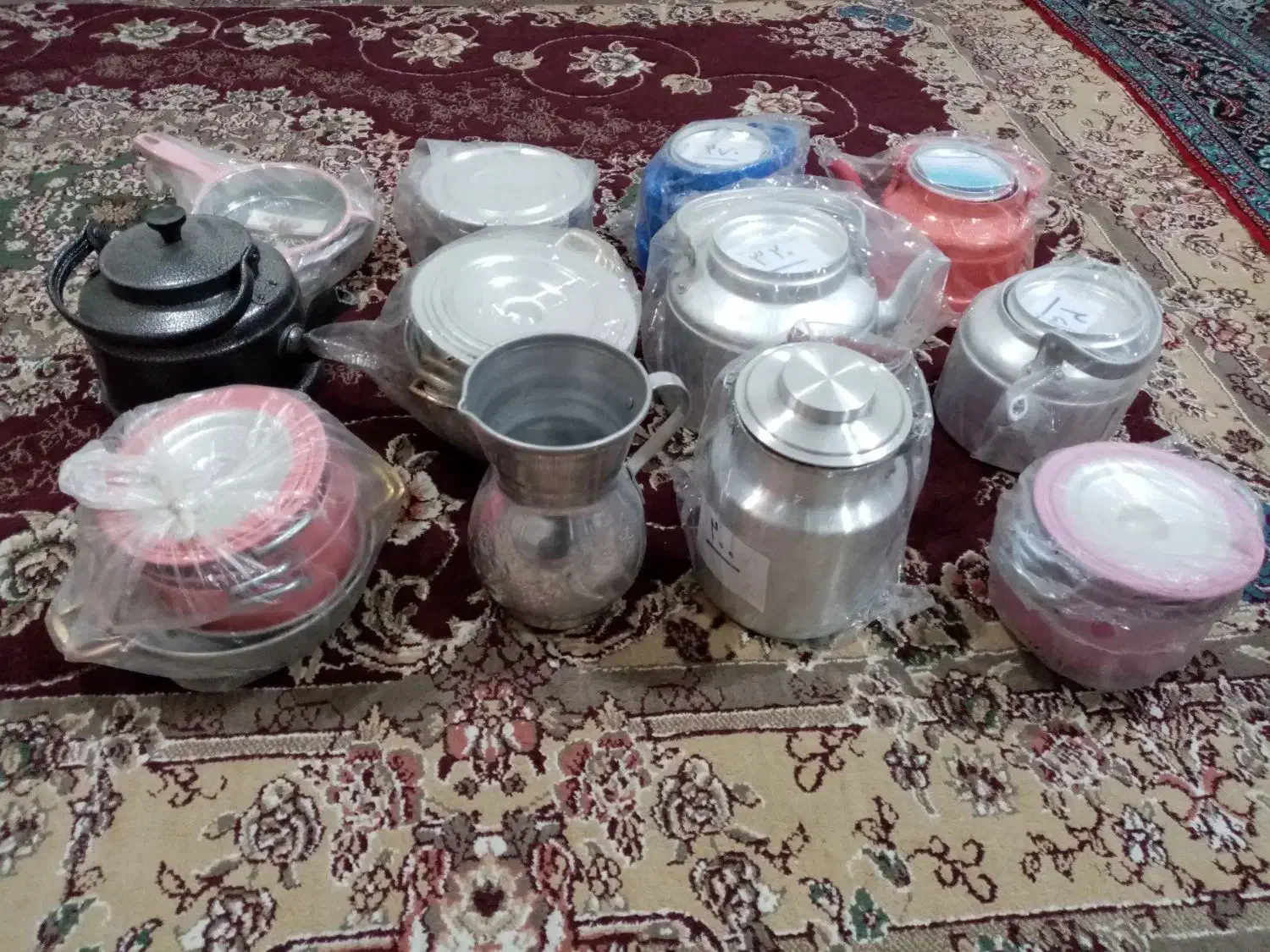 انواع ظروف آلومینیومی آشپزخانه|ظروف پخت‌وپز|ارومیه, |دیوار