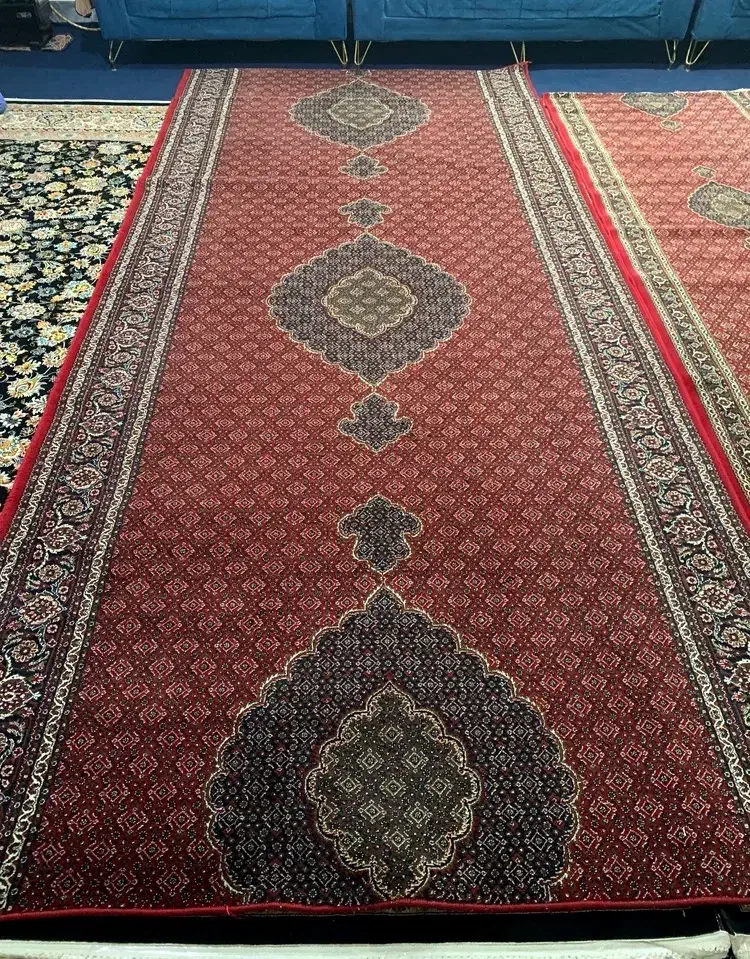 تعدادی وسایل خانه|فرش|کرمانشاه, |دیوار