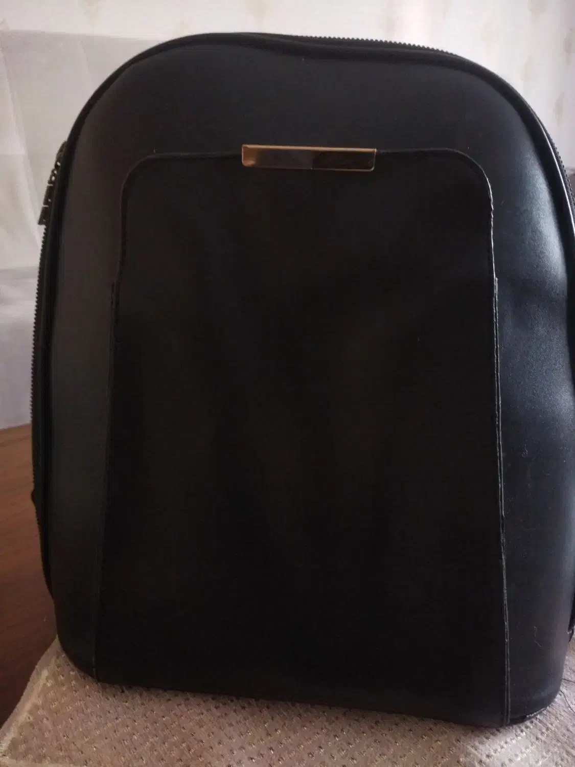 کوله پشتی بسیار شیک|کیف، کفش، کمربند|اندیشه, اندیشه فاز ۴|دیوار