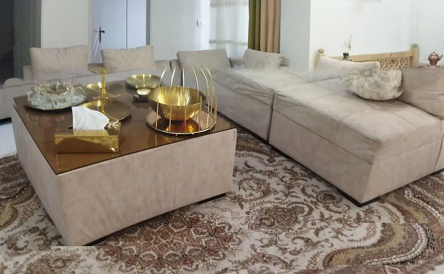 مبل راحتی درحدنو کم استفاده شده|مبلمان خانگی و میز عسلی|کرج, کوی گلها|دیوار