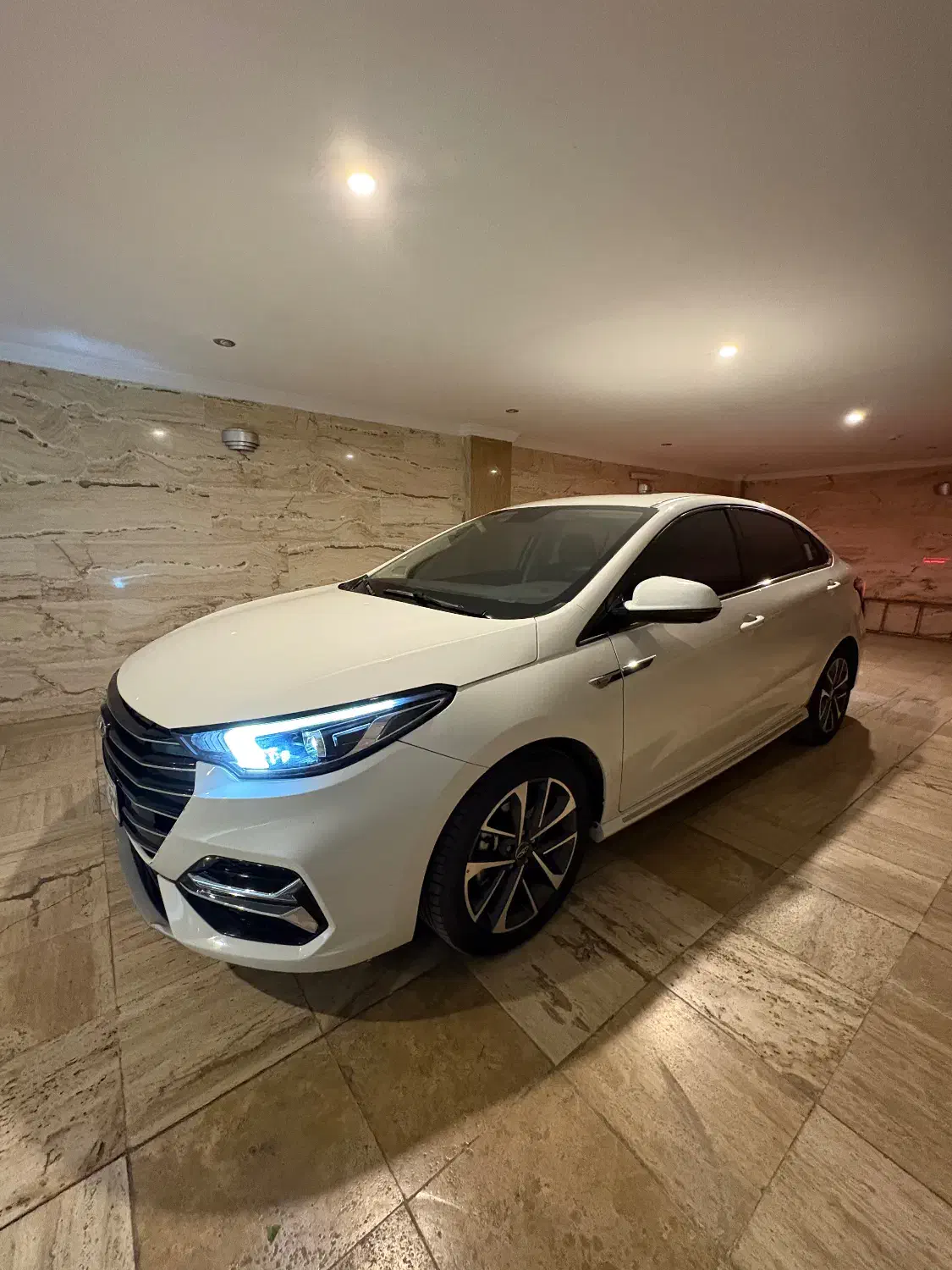 فونیکس آریزو ۶ پرو|خودرو سواری و وانت|اصفهان, فرهنگیان|دیوار