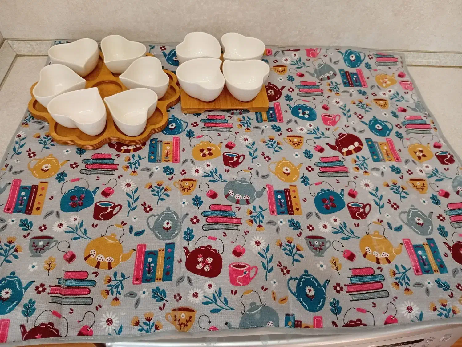 نمگیر ظروف|سفره، حوله، دستمال آشپزخانه|قوچان, |دیوار