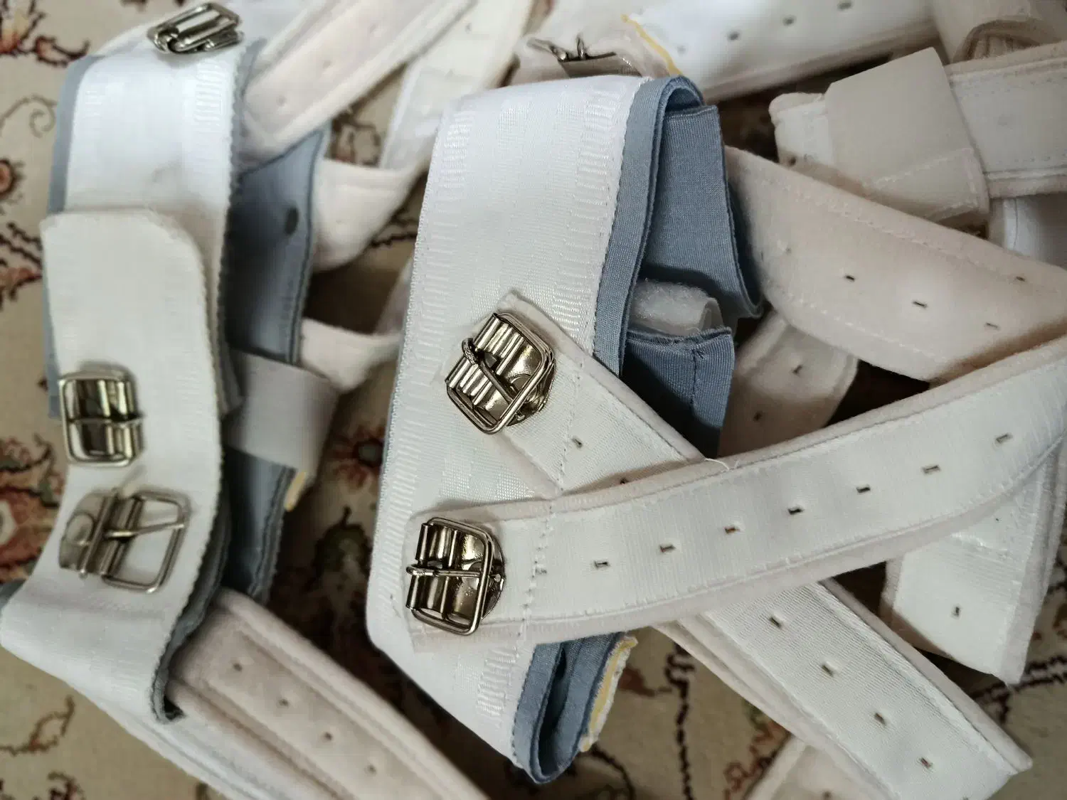 کمربندکودک تجهیزات پزشکی|کیف، کفش، کمربند|شوشتر, |دیوار