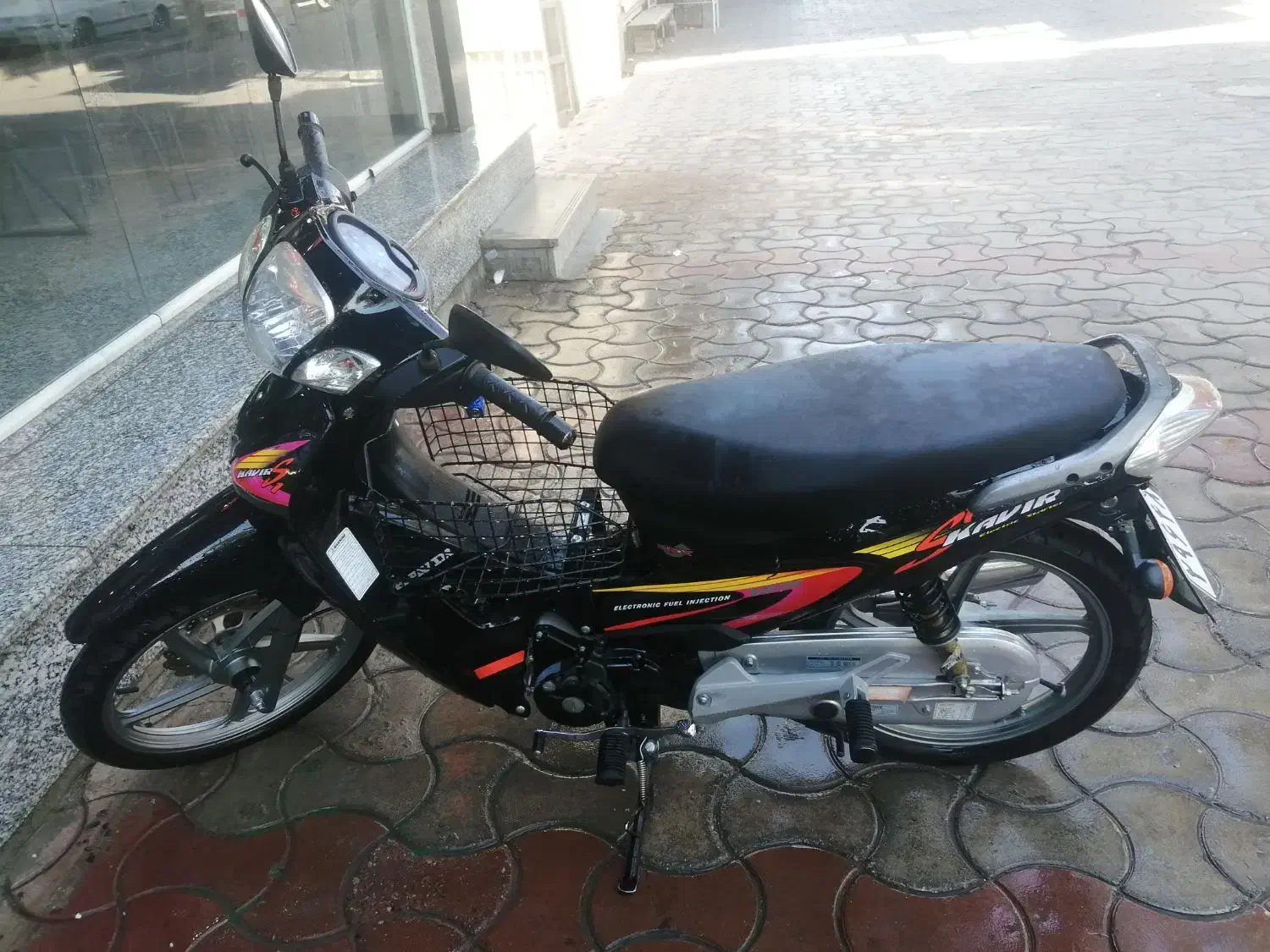 موتور 1403 در حد مدارک سفید کارکرد 8هزار|موتورسیکلت|سبزوار, امام خمینی (ناوی)|دیوار