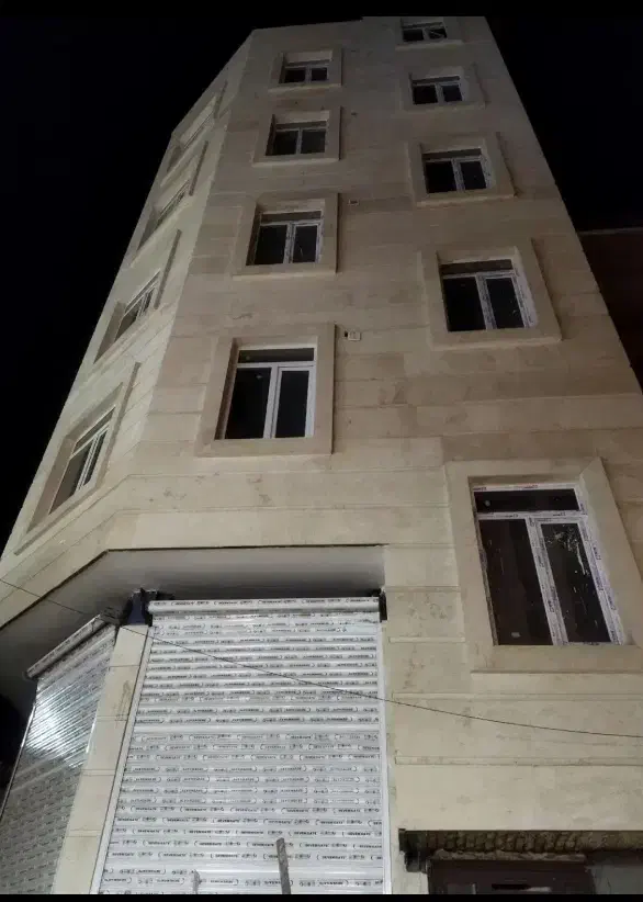 واحد اداری-تجاری ۹۰ متری ولیعصر با مجوزهای اداری|فروش دفتر کار، اتاق اداری، مطب|پاکدشت, پاکدشت (مامازند)|دیوار