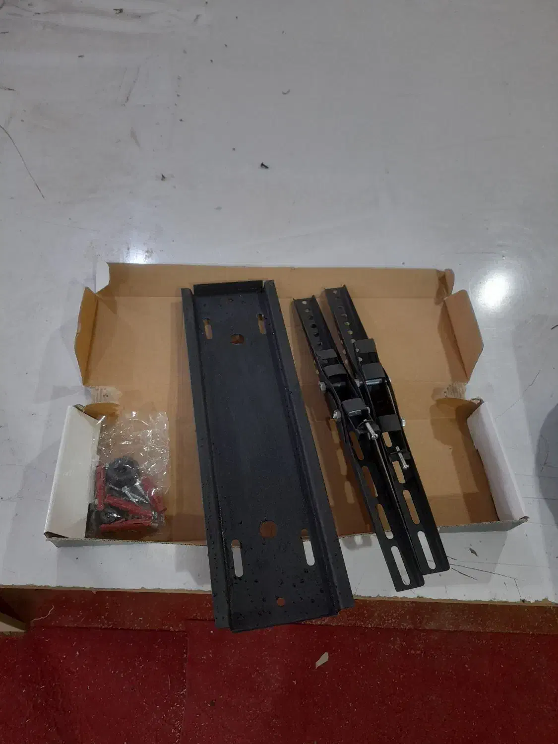 براکت دیواری ثابت|تلویزیون و پروژکتور|نجفآباد, ۲۲ بهمن|دیوار