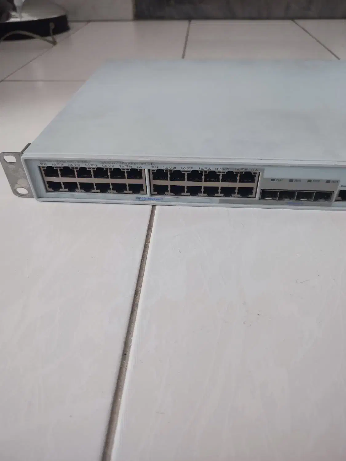 سوییچ 3com مدل4200  ۲۴پورت|مودم و تجهیزات شبکه|تهران, جیحون|دیوار