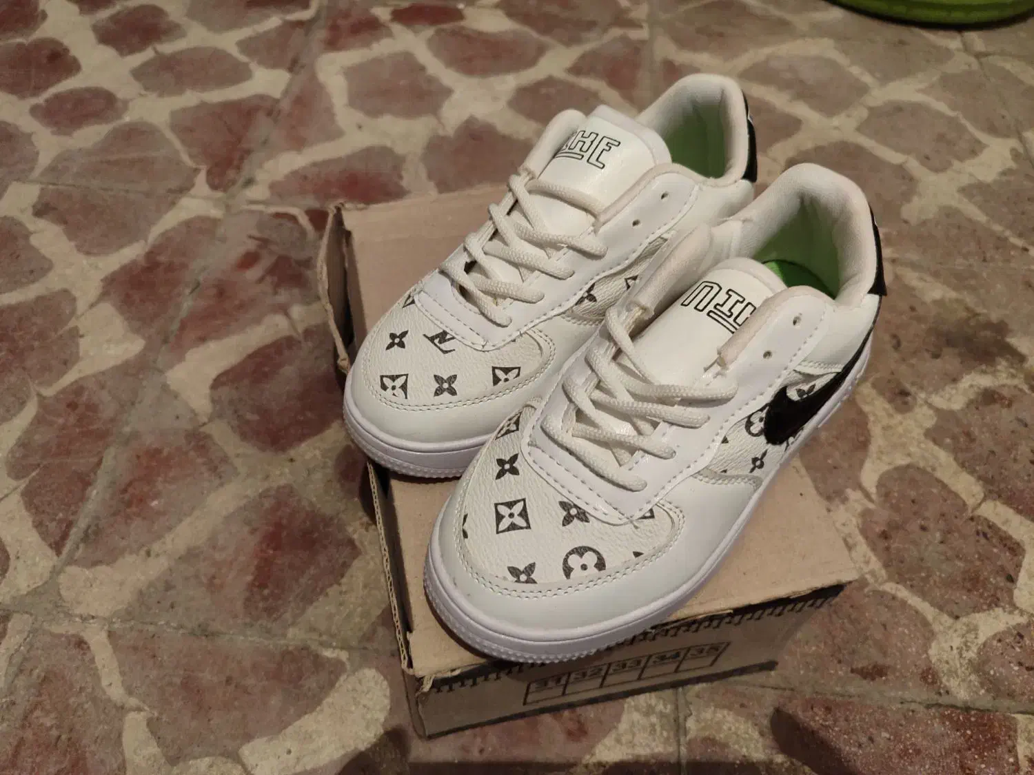 کفش بچگانه|کفش و لباس بچه|پارس‌آباد, |دیوار