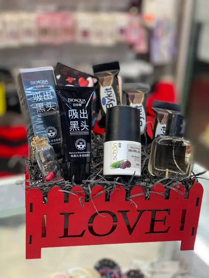 باکس ولنتاین|زیورآلات و اکسسوری|مشهد, طبرسی شمالی|دیوار