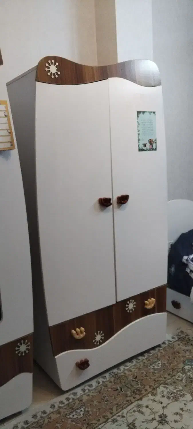 سرویس خواب|تخت و سرویس خواب|اصفهان, خانه اصفهان|دیوار