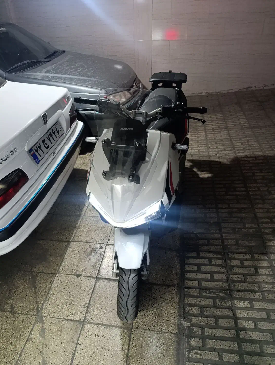 موتور ای جی وی|موتورسیکلت|تهران, مسعودیه|دیوار