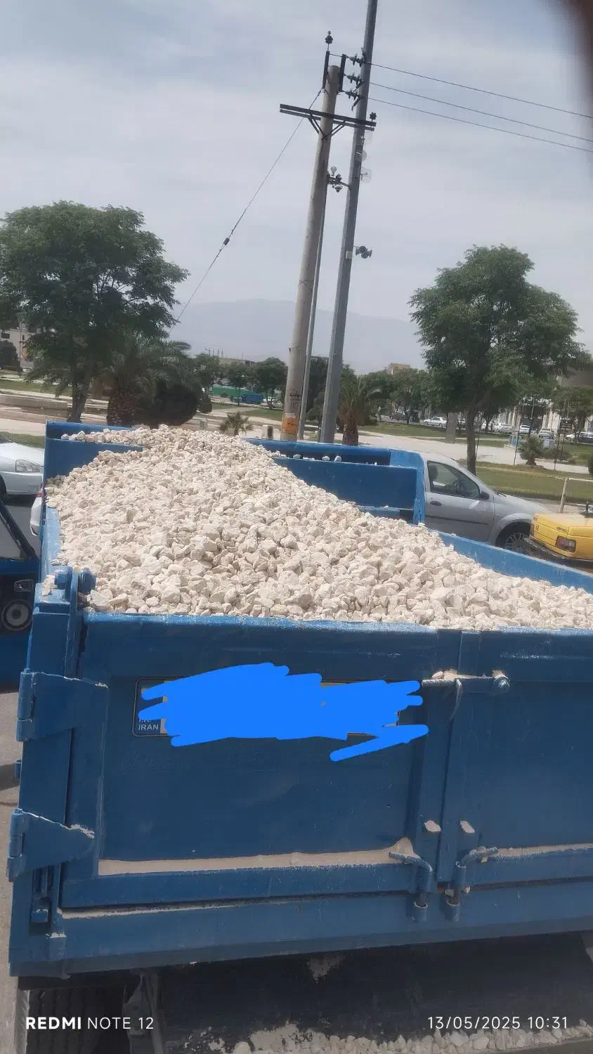 حمل نخاله با نیسان و توزیع مصالح ساختمانی|خدمات حمل و نقل|کاشان, شهرک صنعتی کویر|دیوار