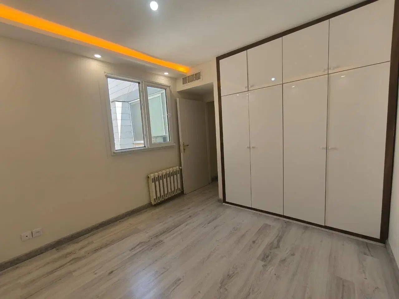 فروش 95متر -فول امکانات -سالن پرده خور-فردوس غرب|فروش آپارتمان|تهران, ارم|دیوار