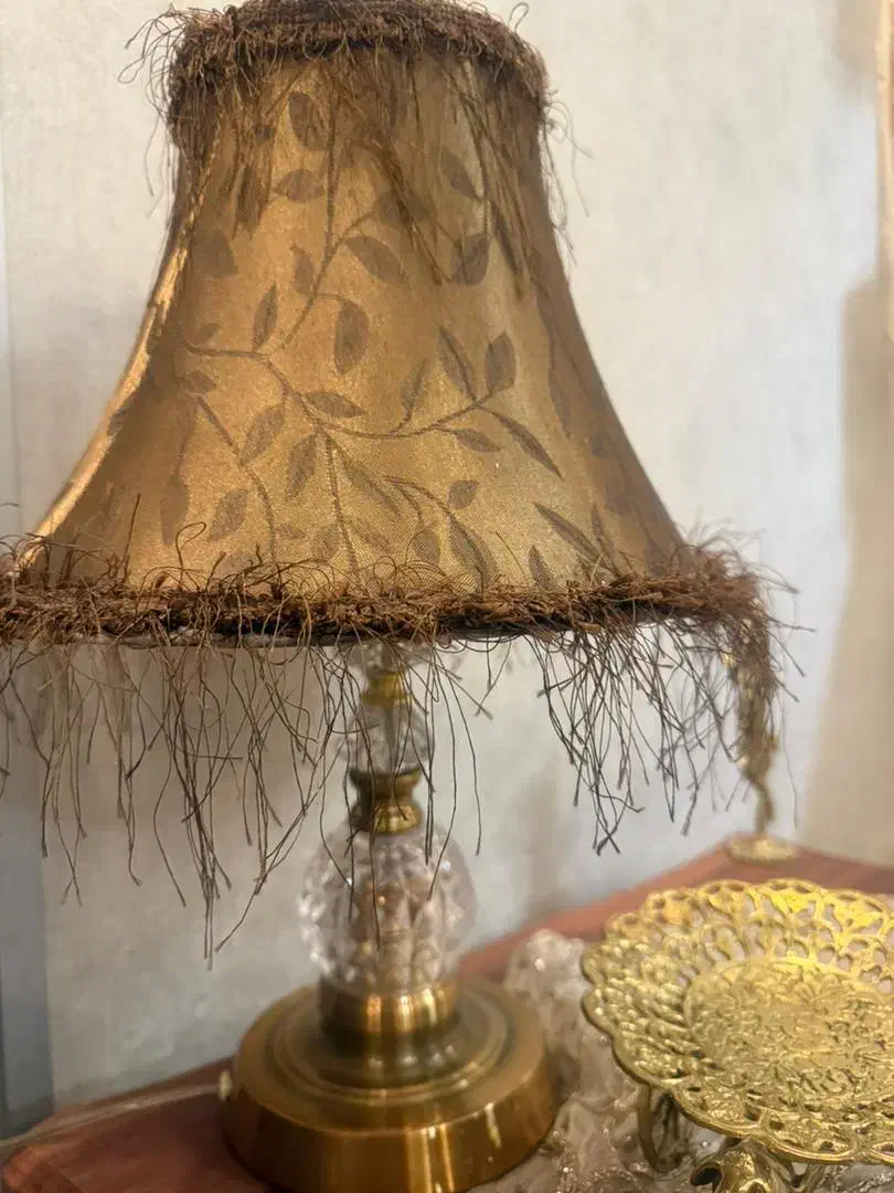 اباژور شیک کلاسیک|چراغ خواب و آباژور|کرج, مهرویلا جنوبی|دیوار