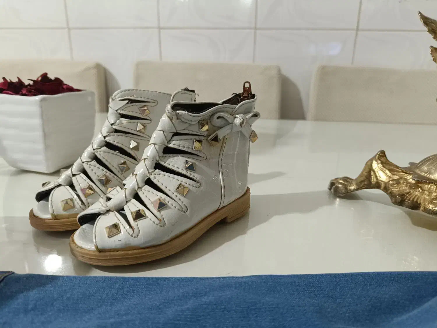 لباس بچه|کفش و لباس بچه|بروجرد, |دیوار