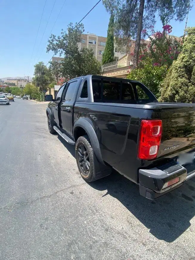 Kmc|خودرو سواری و وانت|شیراز, ارم|دیوار