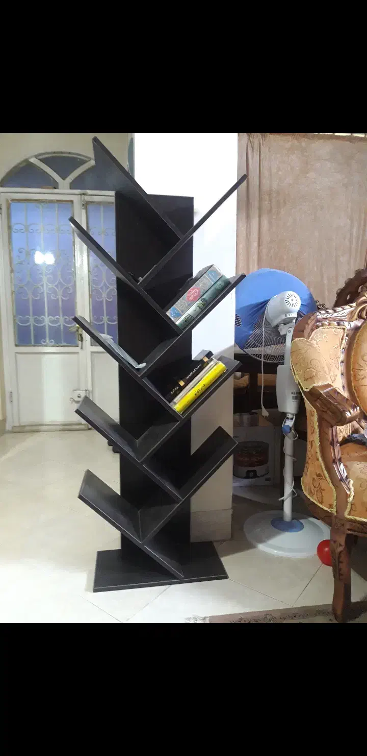 کتابخانه درختی|کتابخانه، شلف، قفسههای دیواری|صدرا-فارس, فاز ۱|دیوار