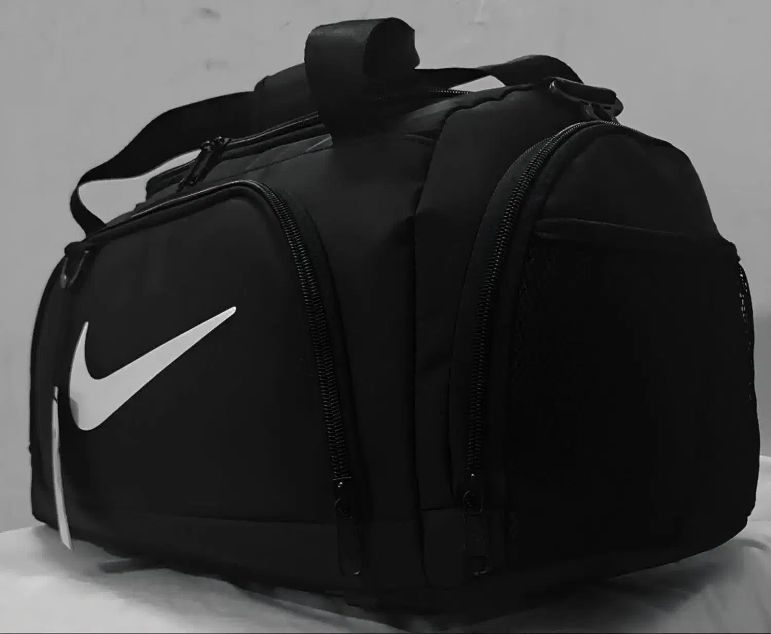 ورزشی پارچه دیبا عمده|کیف، کفش، کمربند|قم, باغ شریفی|دیوار