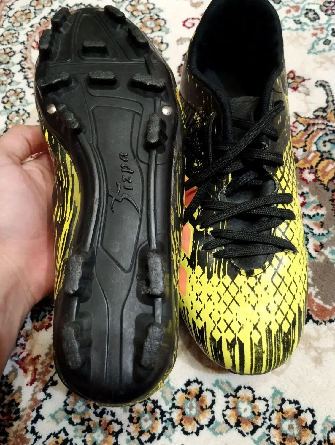 کفش استوک فوتبال|ورزش‌های توپی|کرج, باغستان|دیوار