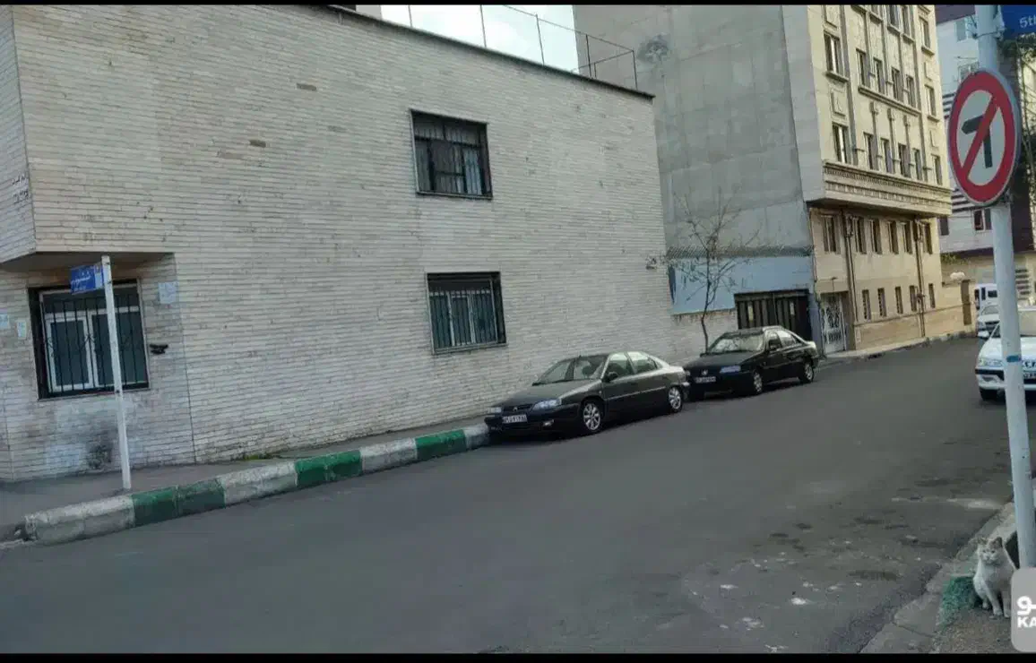 ۱۶۵ متر کلنگی/هروی/۴۰۰ متر بنا/مناسب کار و سکونت|فروش زمین و ملک کلنگی|تهران, هروی|دیوار