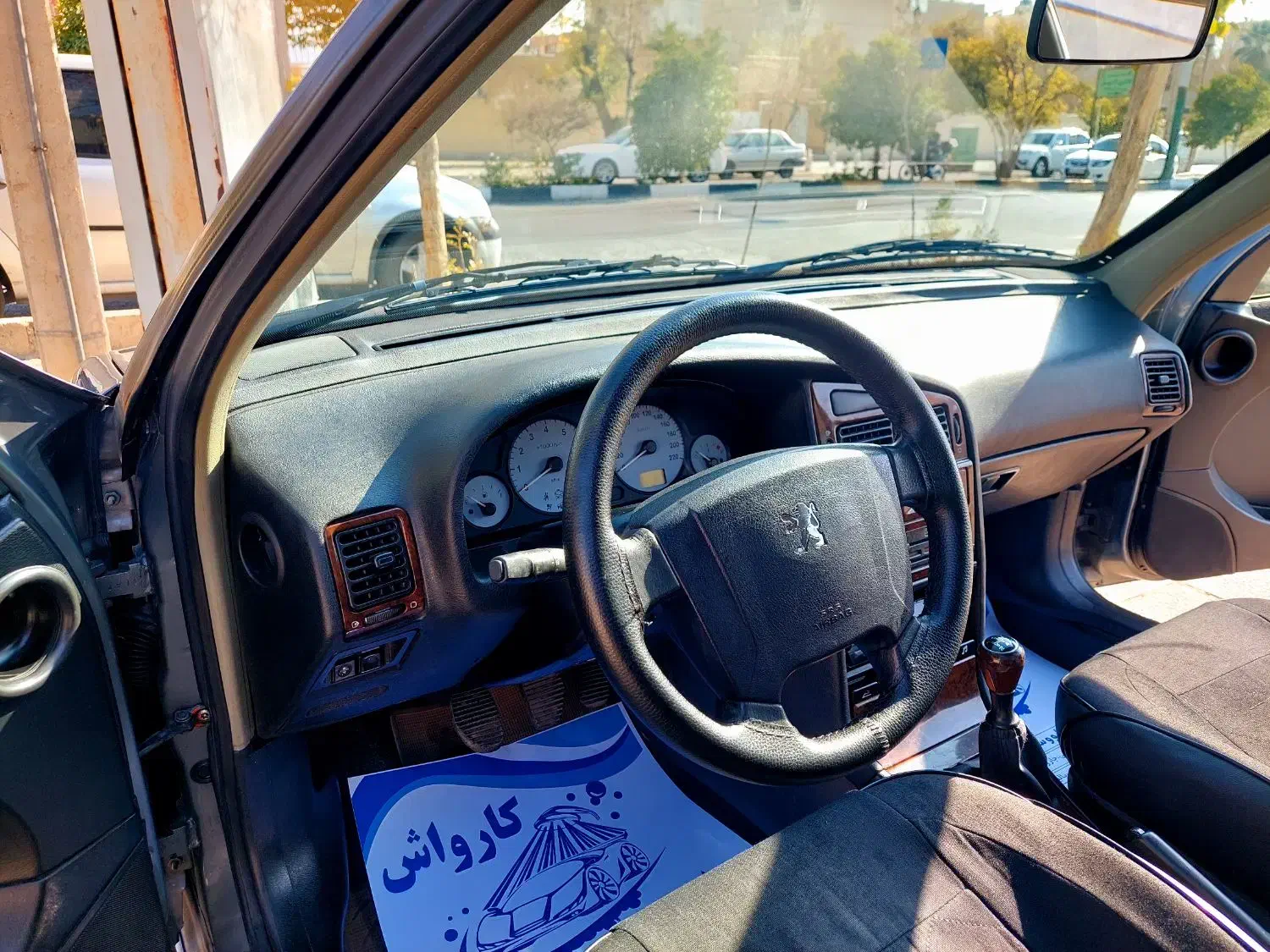 پژو پارس دوگانه سوز کارخانه مدل ۱۳۹۲|خودرو سواری و وانت|شیراز, شهرک پرواز|دیوار
