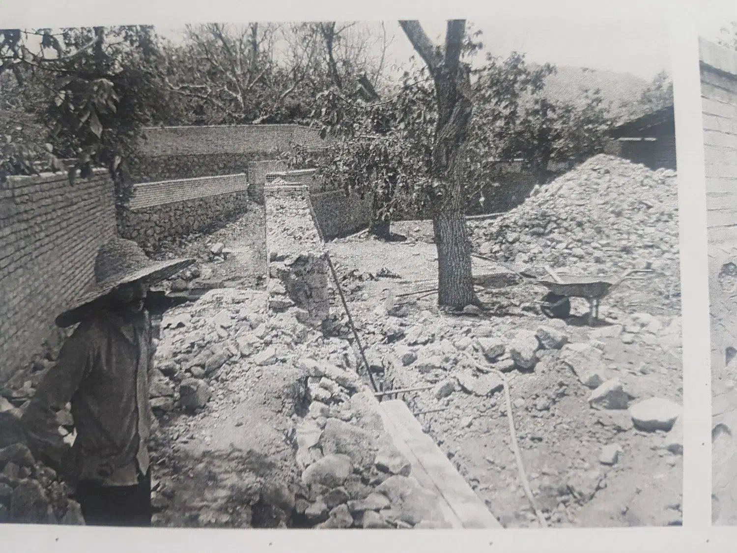 زمین خانه قدیمی باغ کهله سانیج بادوقطعه ۲۰۰،۳۰۰|فروش زمین و ملک کلنگی|تفت, |دیوار