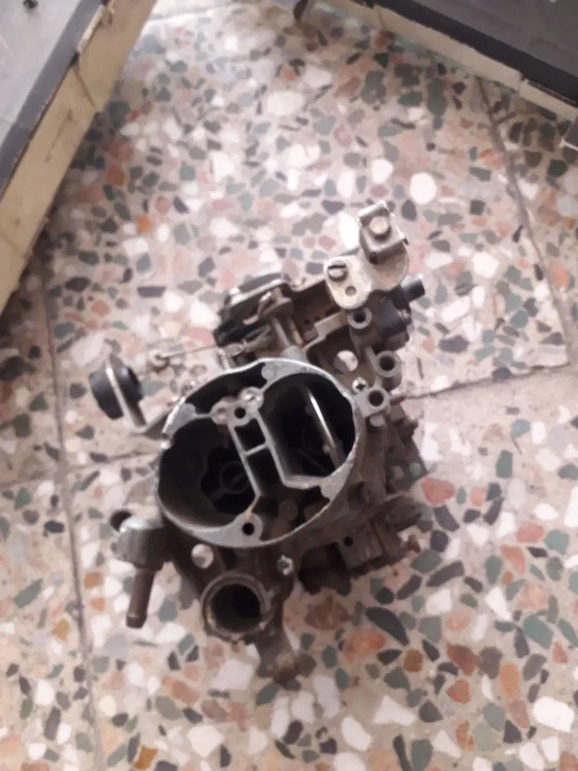 تعدادی لوازم پژو ۲۰۰۰|قطعات یدکی و لوازم جانبی|فردیس, فردیس|دیوار