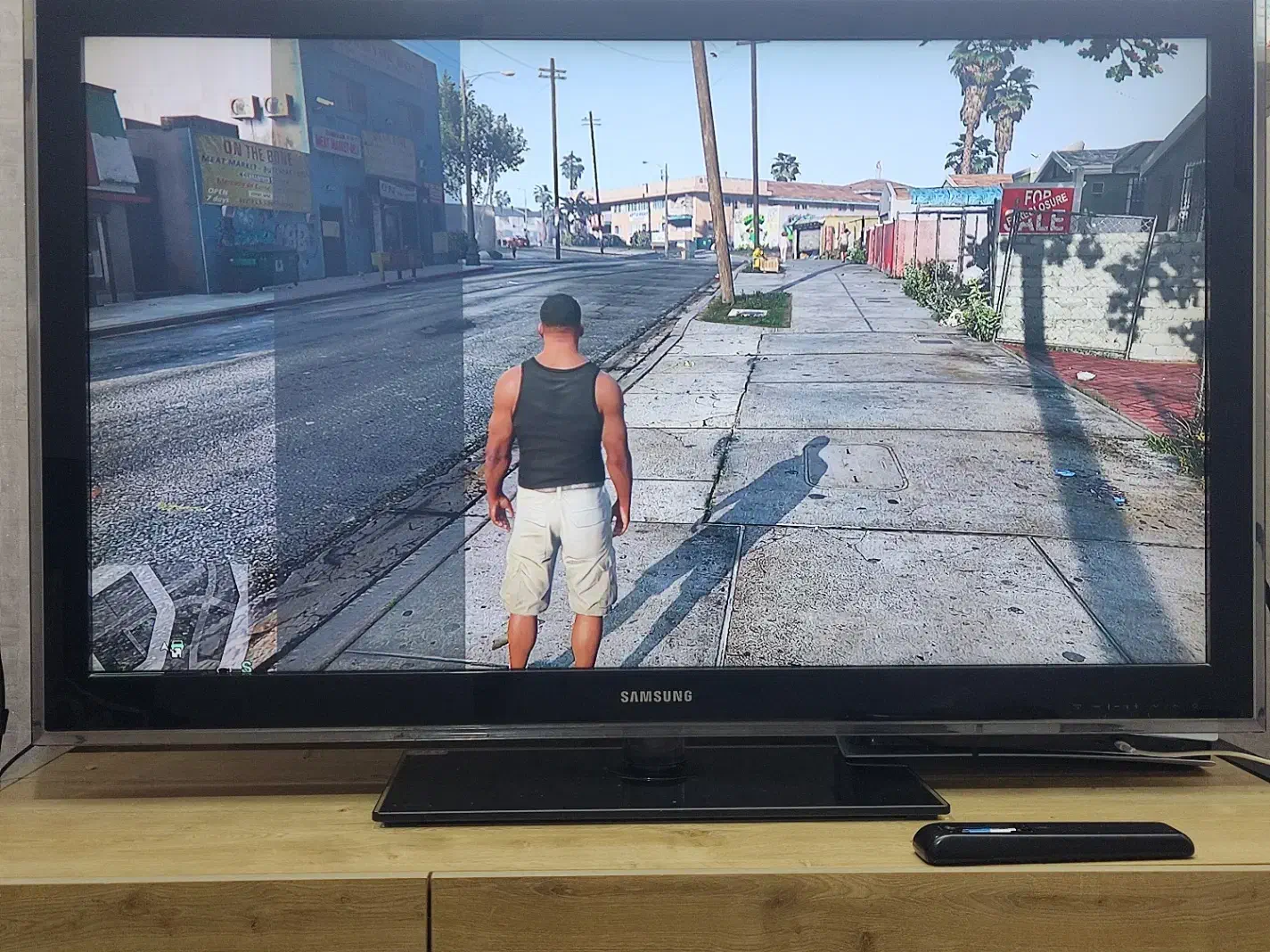 تلویزیون سامسونگ|تلویزیون و پروژکتور|ساوه, |دیوار