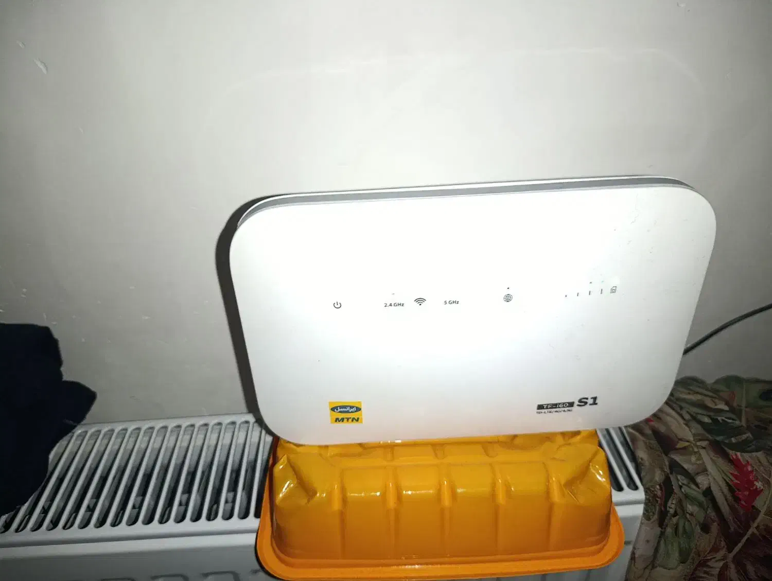 مودم ایرانسل i60|مودم و تجهیزات شبکه|خمینی‌شهر, |دیوار