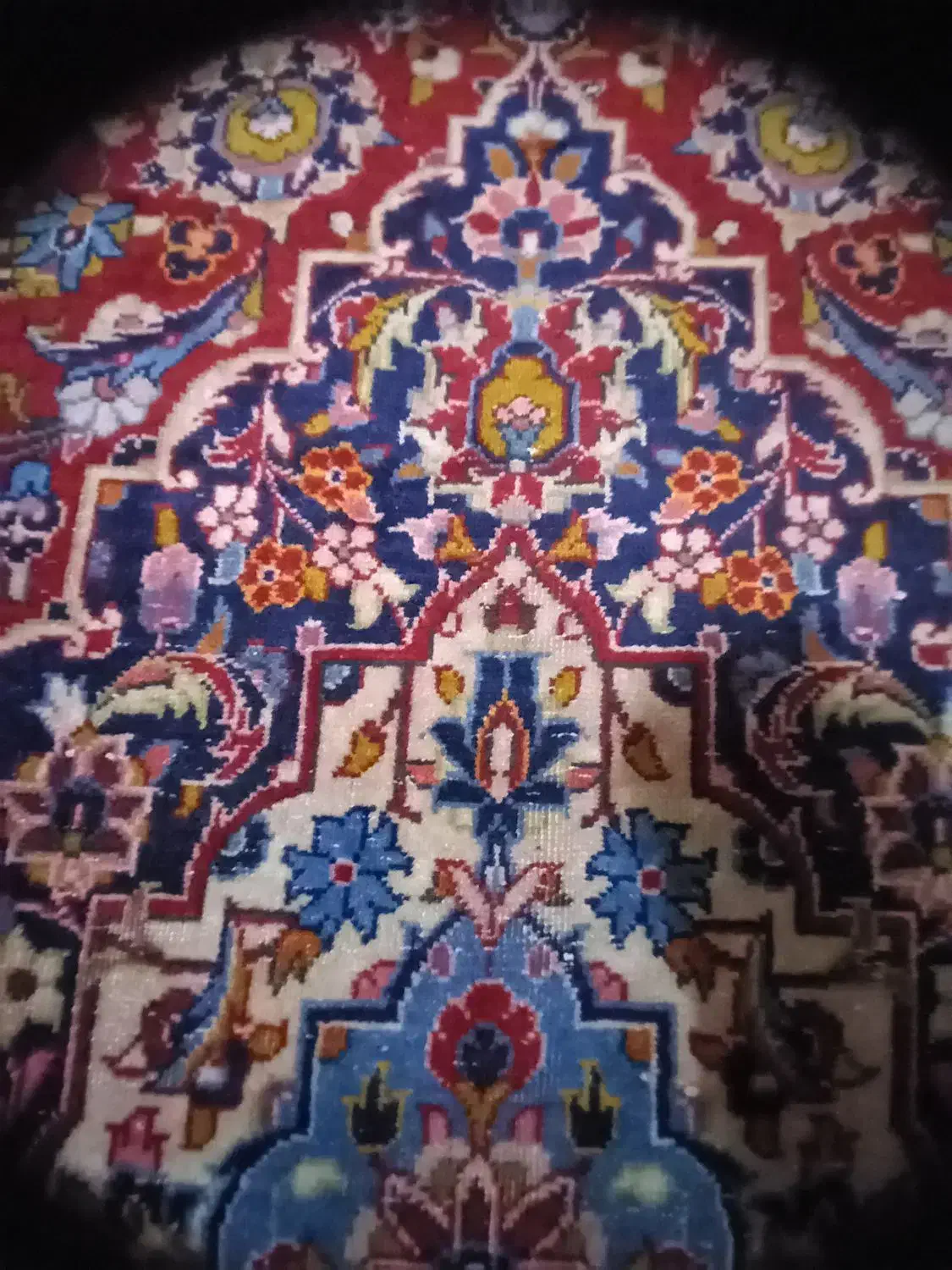 فرش لاکی رنگ دستباف|فرش|تهران, جنت‌آباد شمالی|دیوار