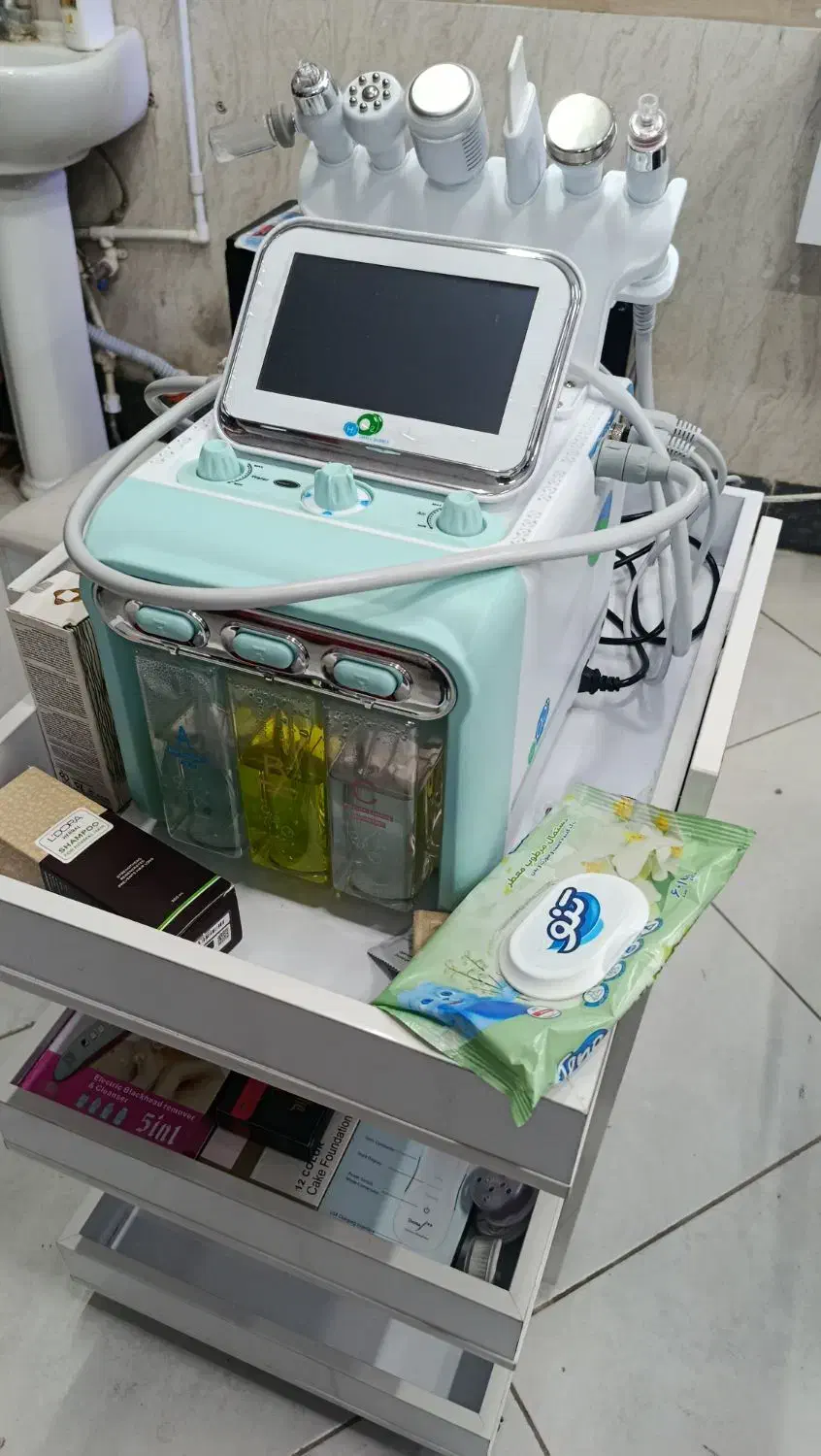 دستگاه فشیال|آرایشگاه و سالن‌های زیبایی|آق قلا, |دیوار