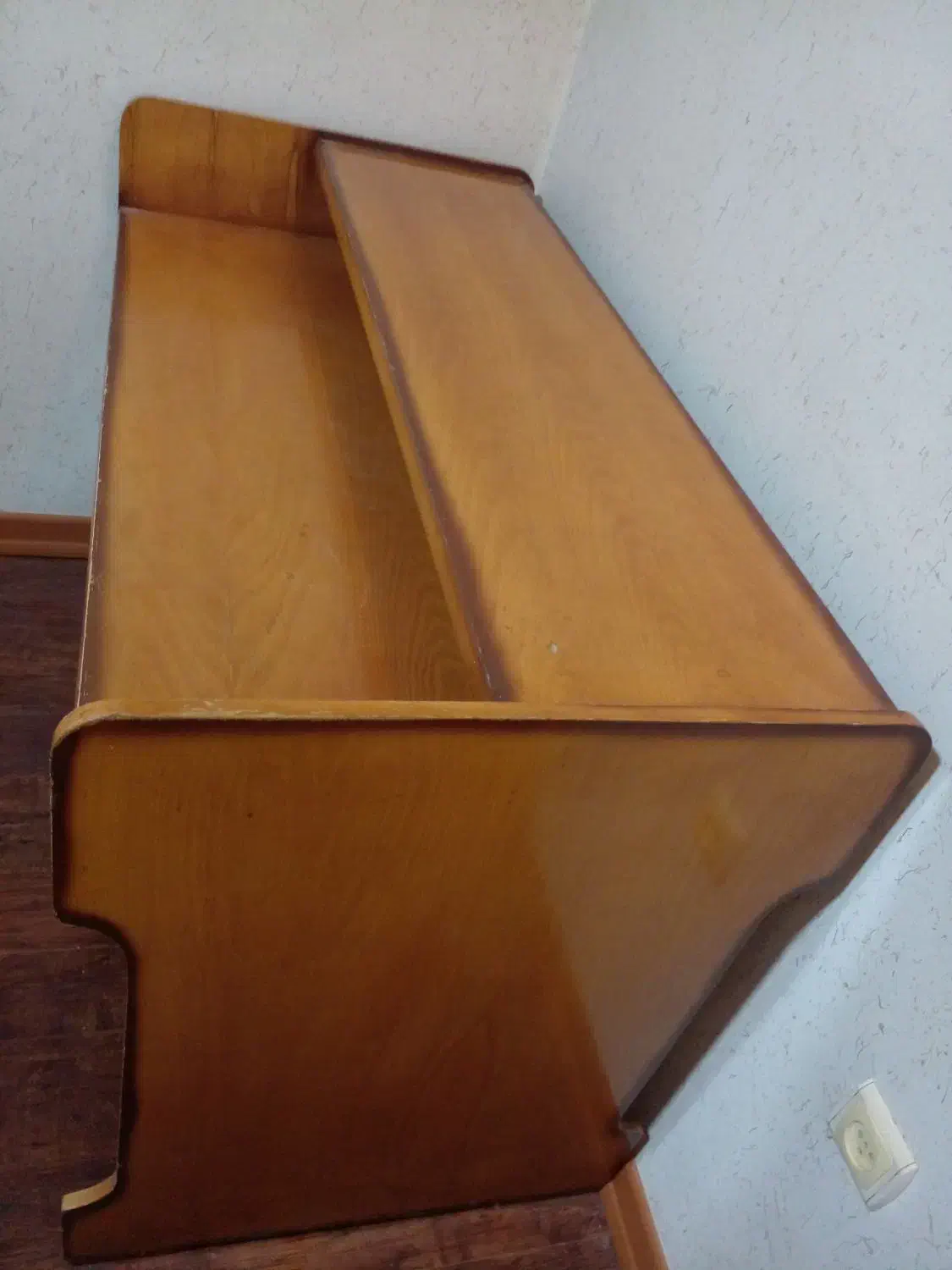 میز کامپیوتر|میز تحریر و کامپیوتر|اصفهان, شهرک ولیعصر|دیوار