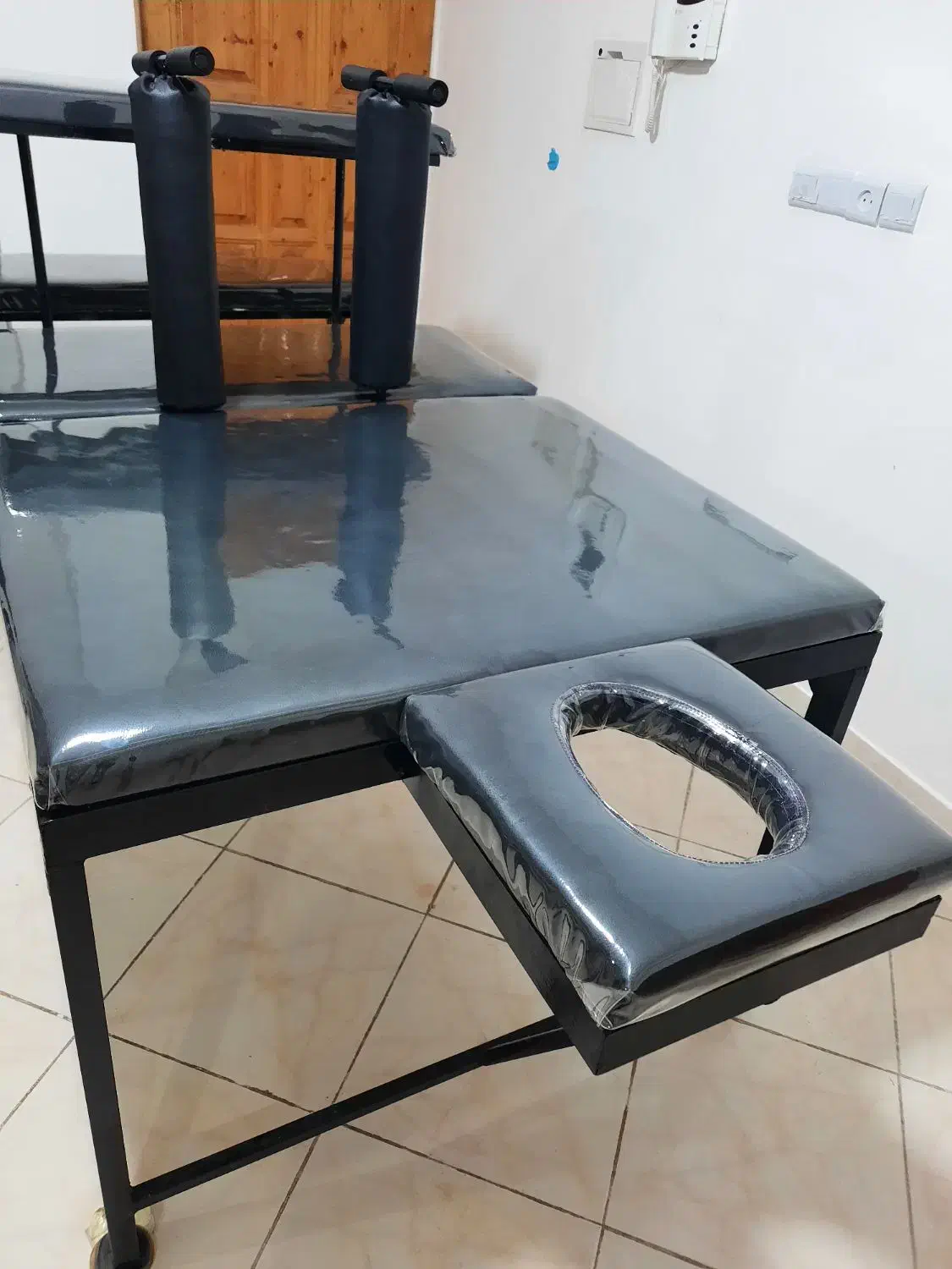 تخت کایروپرکتیک و ماساژ و....|آرایشی، بهداشتی، درمانی|جعفرآباد, |دیوار