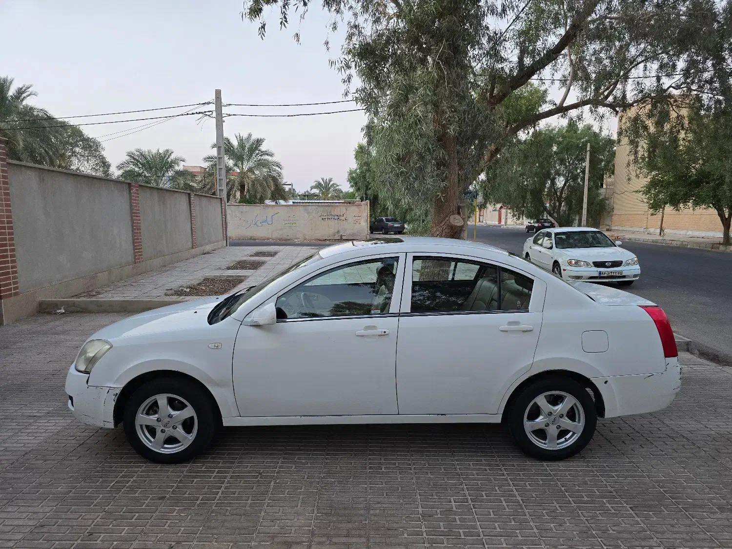 ام وی ام ۵۳۰ مدل ۹۳|خودرو سواری و وانت|حمیدیا, |دیوار