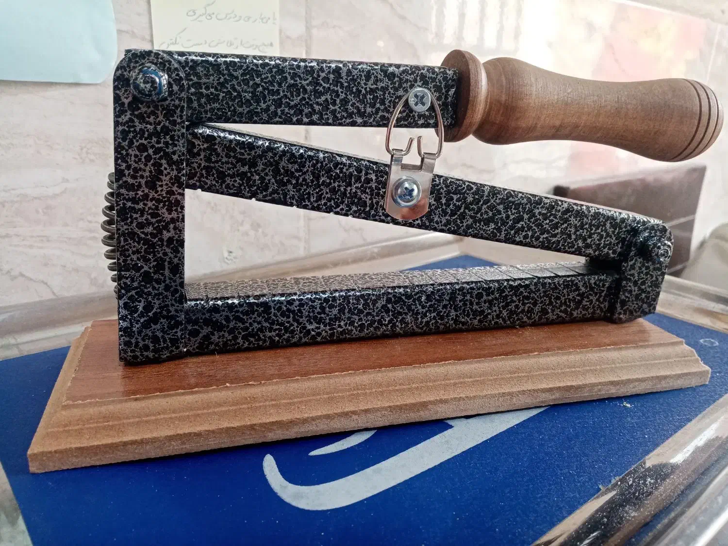 گردو شکن|سایر لوازم برقی|نهاوند, |دیوار