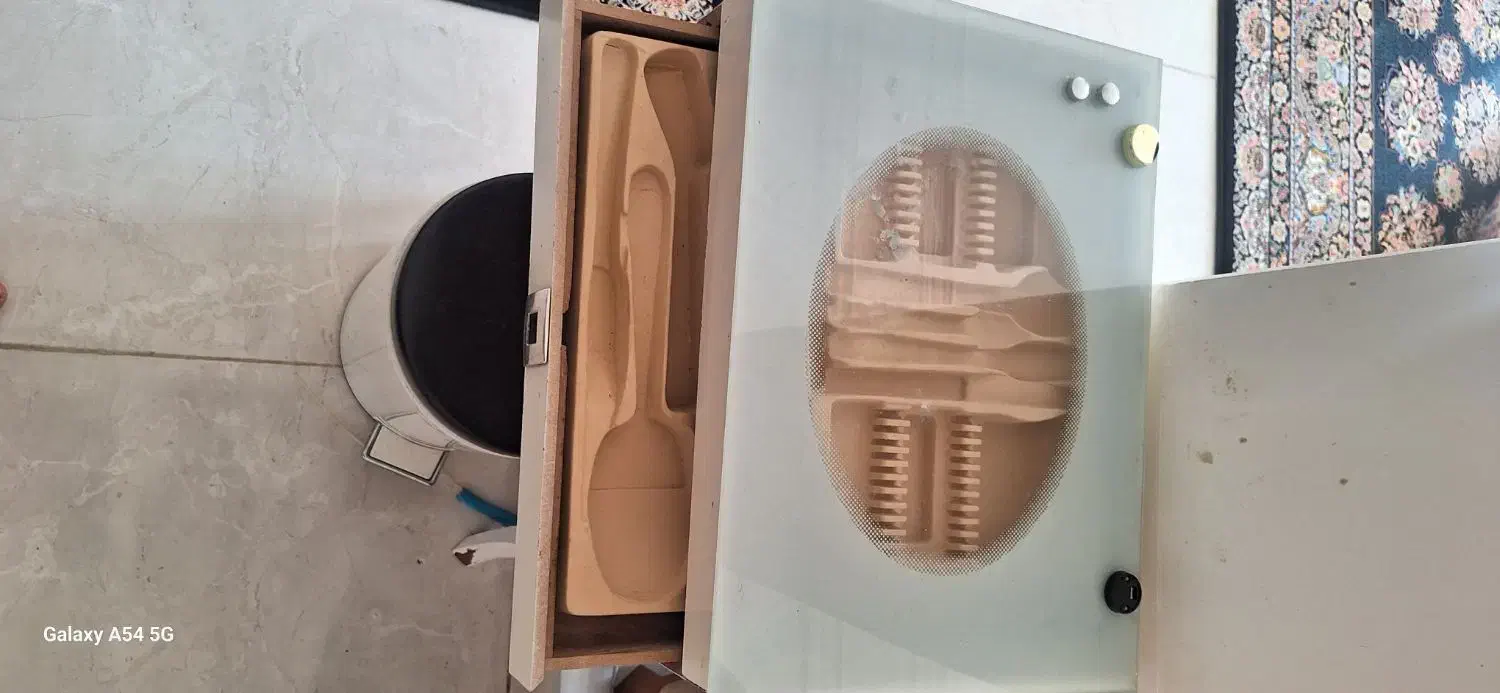 کنسول قاشق و چنگال|بوفه، ویترین، کنسول|ایذه, |دیوار