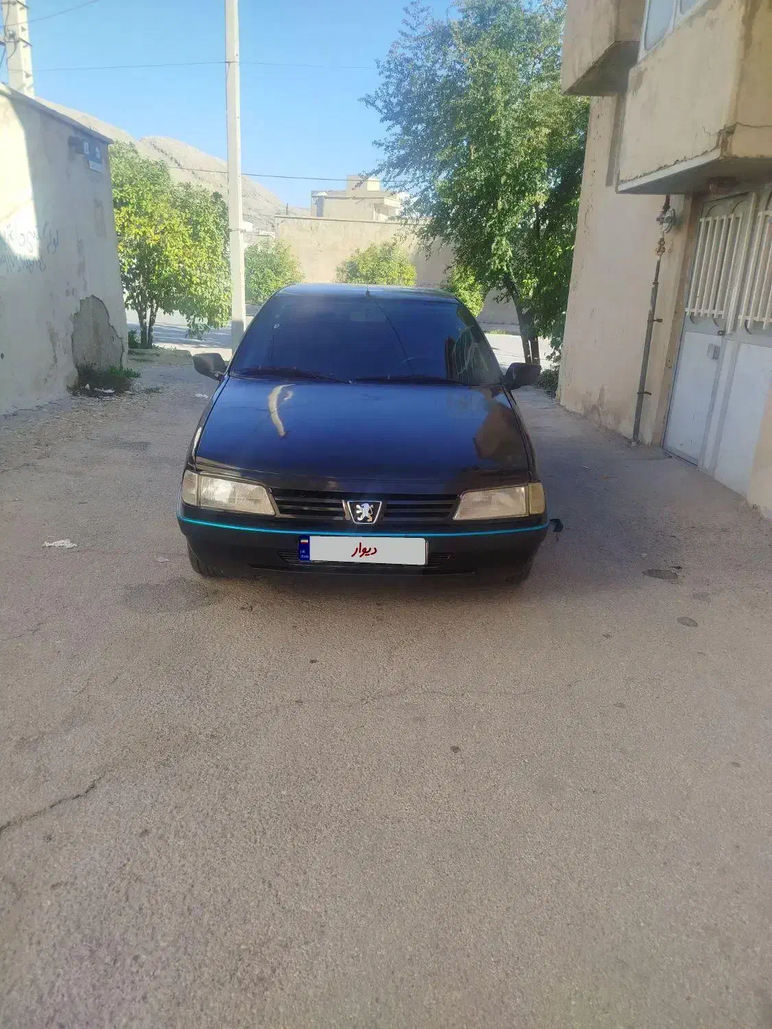 پژو ۴۰۵ مدل ۸۲|خودرو سواری و وانت|کازرون, |دیوار