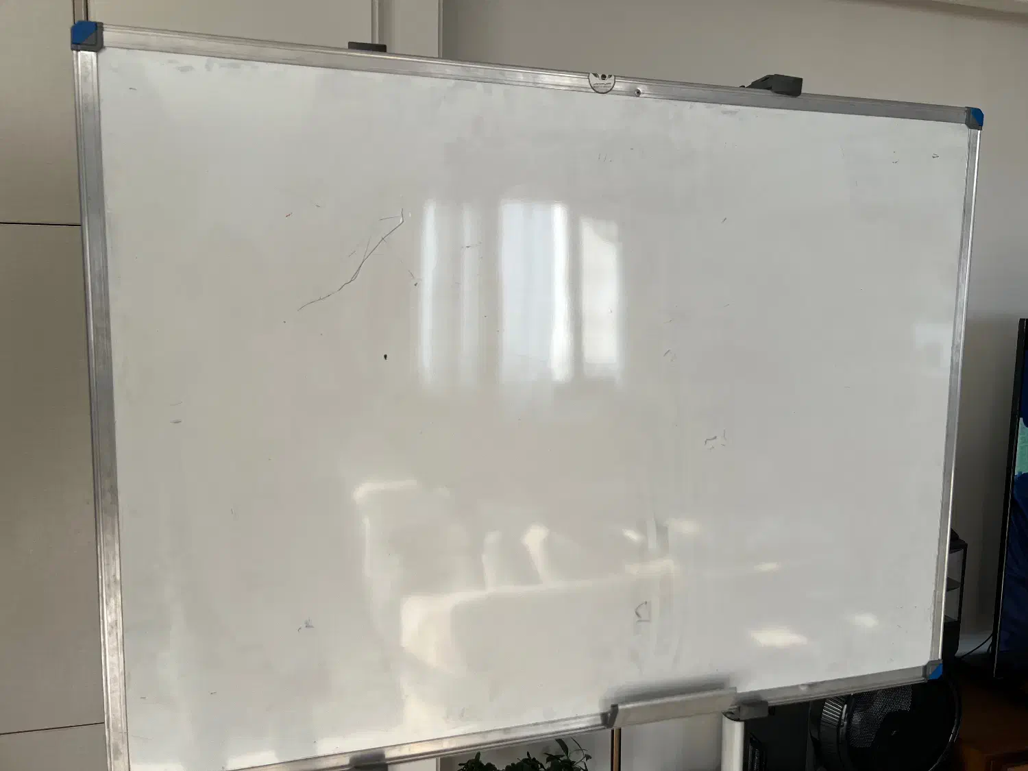 تخته وایت برد|لوازم التحریر|تهران, ورزشگاه آزادی|دیوار