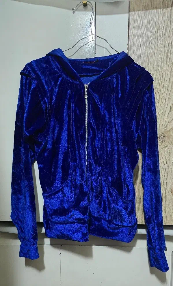 هودی و شلوارمخمل آبی کاربنی سایزLمناسب۳۸تا ۴۲|لباس|تهران, آهنگ|دیوار