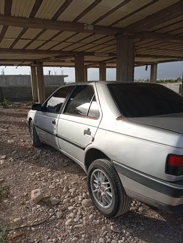 فروش یک دستگاه ماشین ۴۰۵ glx|خودرو سواری و وانت|کنار تخته و کمار, |دیوار